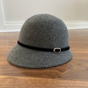 100% wool cloche hat with suede trim buckle